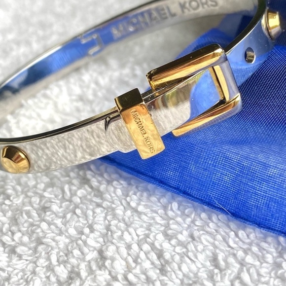 Micheal Kors Silver tone studded bangle bracelet with Buckle style closure - Picture 3 of 7